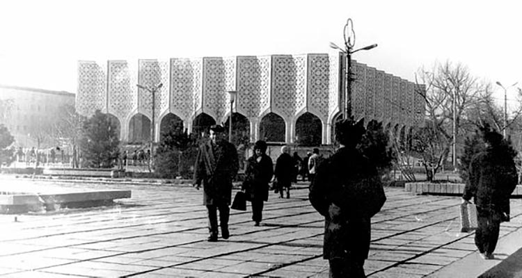 Central Exhibition Hall of the Academy of Arts of Uzbekistan