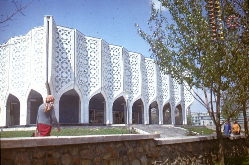 Central Exhibition Hall of the Academy of Arts of Uzbekistan