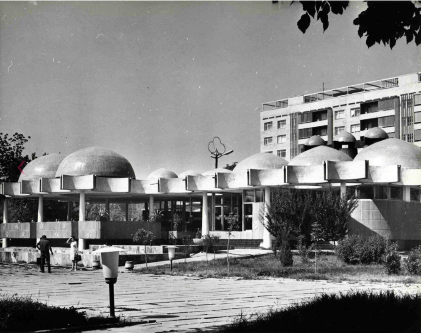 Blue Domes Café
